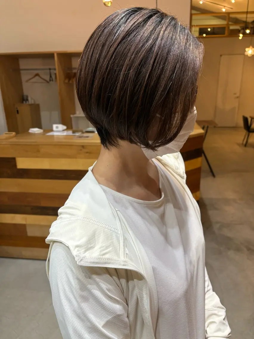 ショート 林 玲奈のヘアスタイル