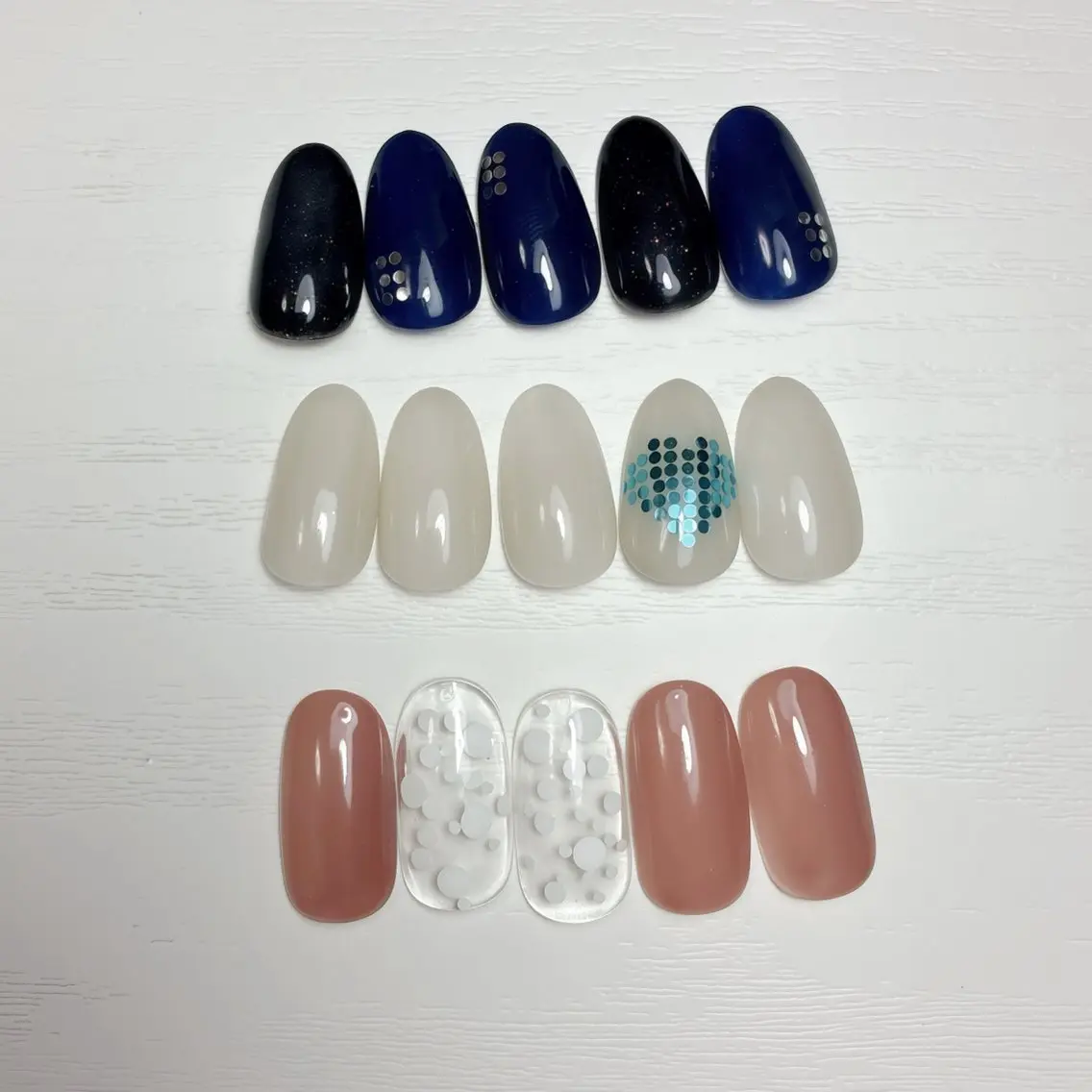 ネイル フットネイル 氷ネイル・うるうるネイル マグネットネイル ニュアンスネイル シンプルネイル ハンドネイル nail salon anoneのネイルデザイン