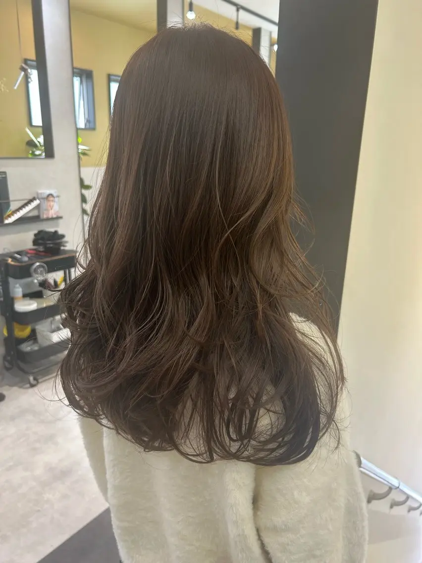 ロング カラー ベージュカラー レイヤーカット hubhair レイヤー/透明感のヘアスタイル