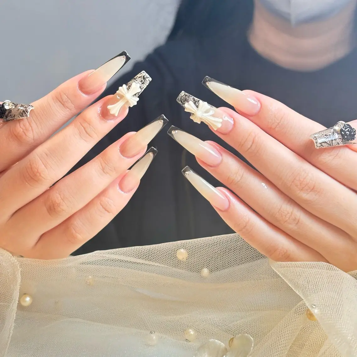 ネイル 桜ネイル 長さ出し フレンチネイル 韓国ネイル マグネットネイル Kiwami nailsalonのネイルデザイン