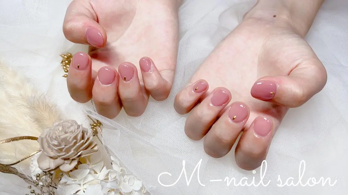 ネイル ワンカラーネイル M_ nail salonのネイルデザイン