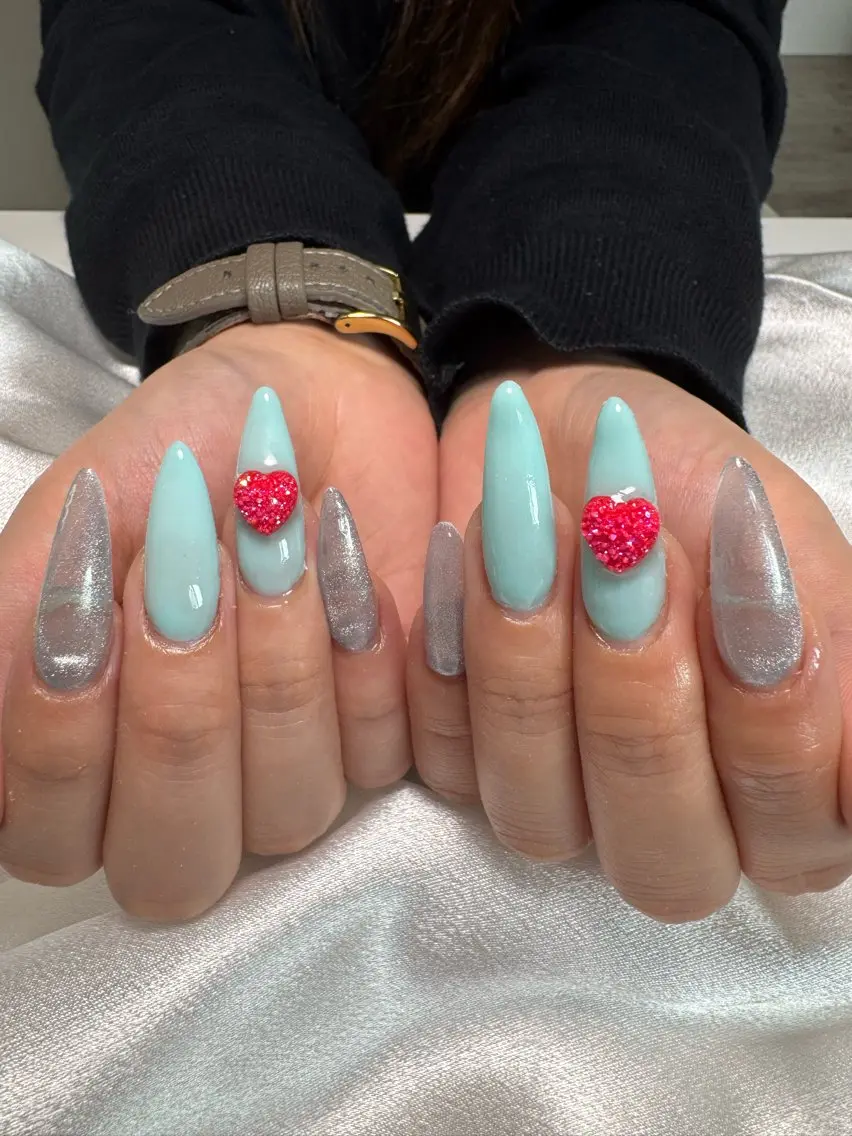 ネイル マグネットネイル Lile'a nailのネイルデザイン