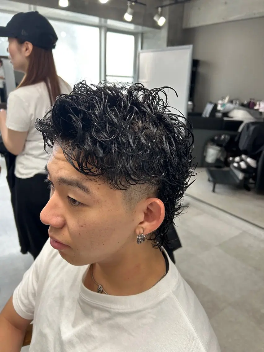 パーマ メンズ カット パーマ トリートメント ヘッドスパ ヘアセット カズキ🌼曲がる 縮毛矯正のヘアスタイル