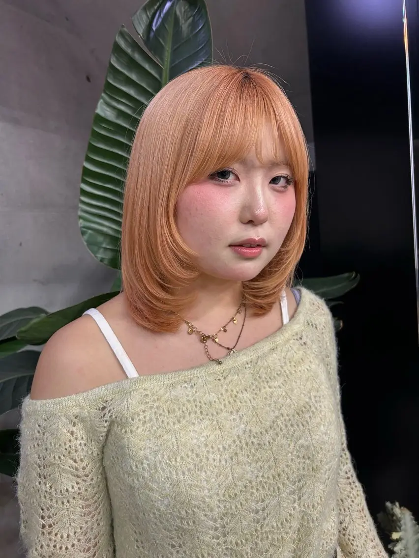 ミディアム ミディアムレイヤー レイヤーカット 松下 優莉のヘアスタイル