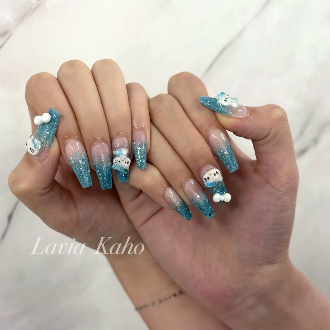 ネイル ハンドネイル Lavia❄️ kahoのネイルデザイン