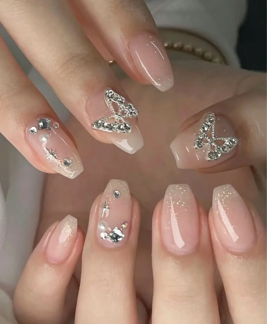 ネイル ハンドネイル ハンドケア 🍑 momo_nailのネイルデザイン
