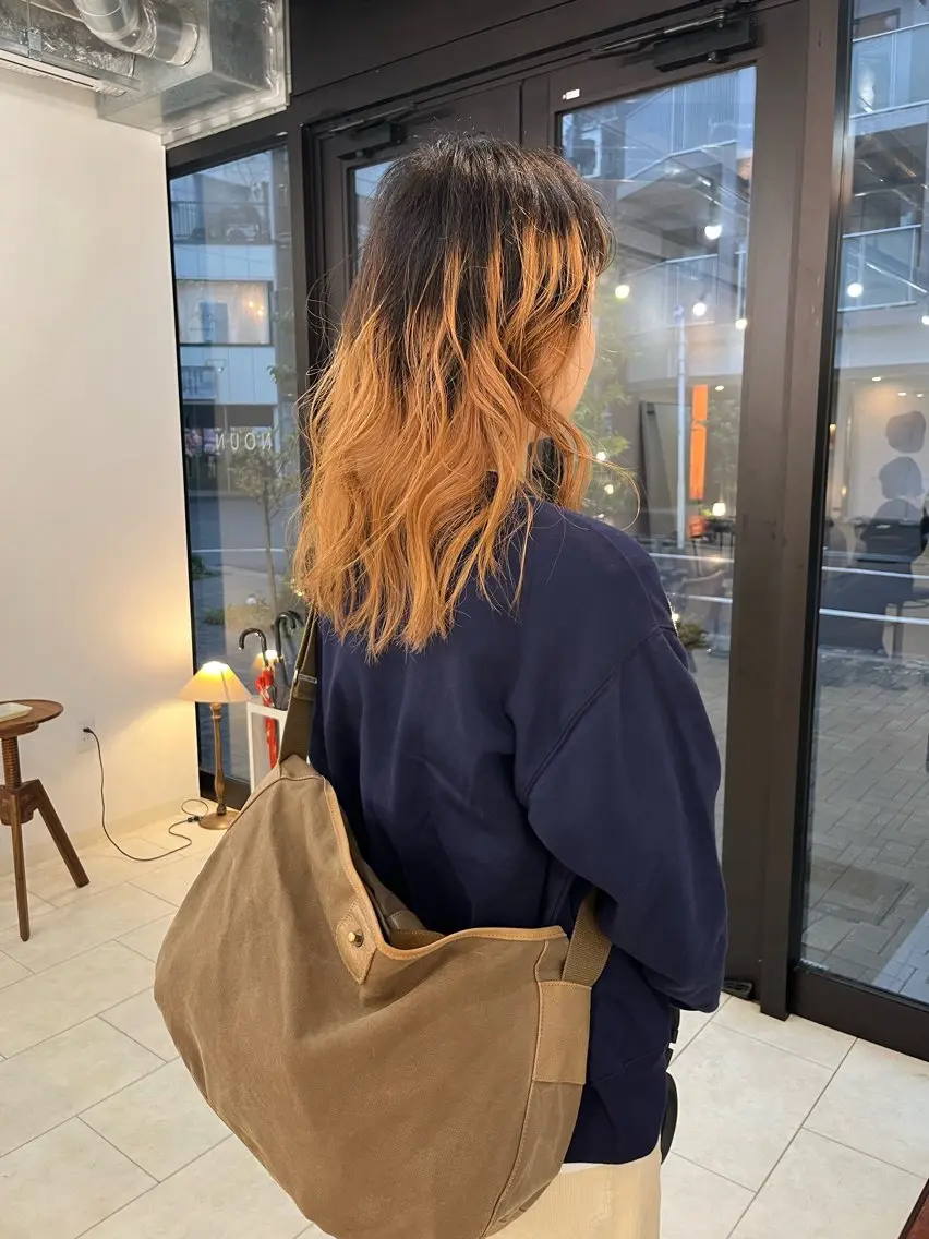 セミロング カラー カット ヘアカラー eri kinjoのヘアスタイル