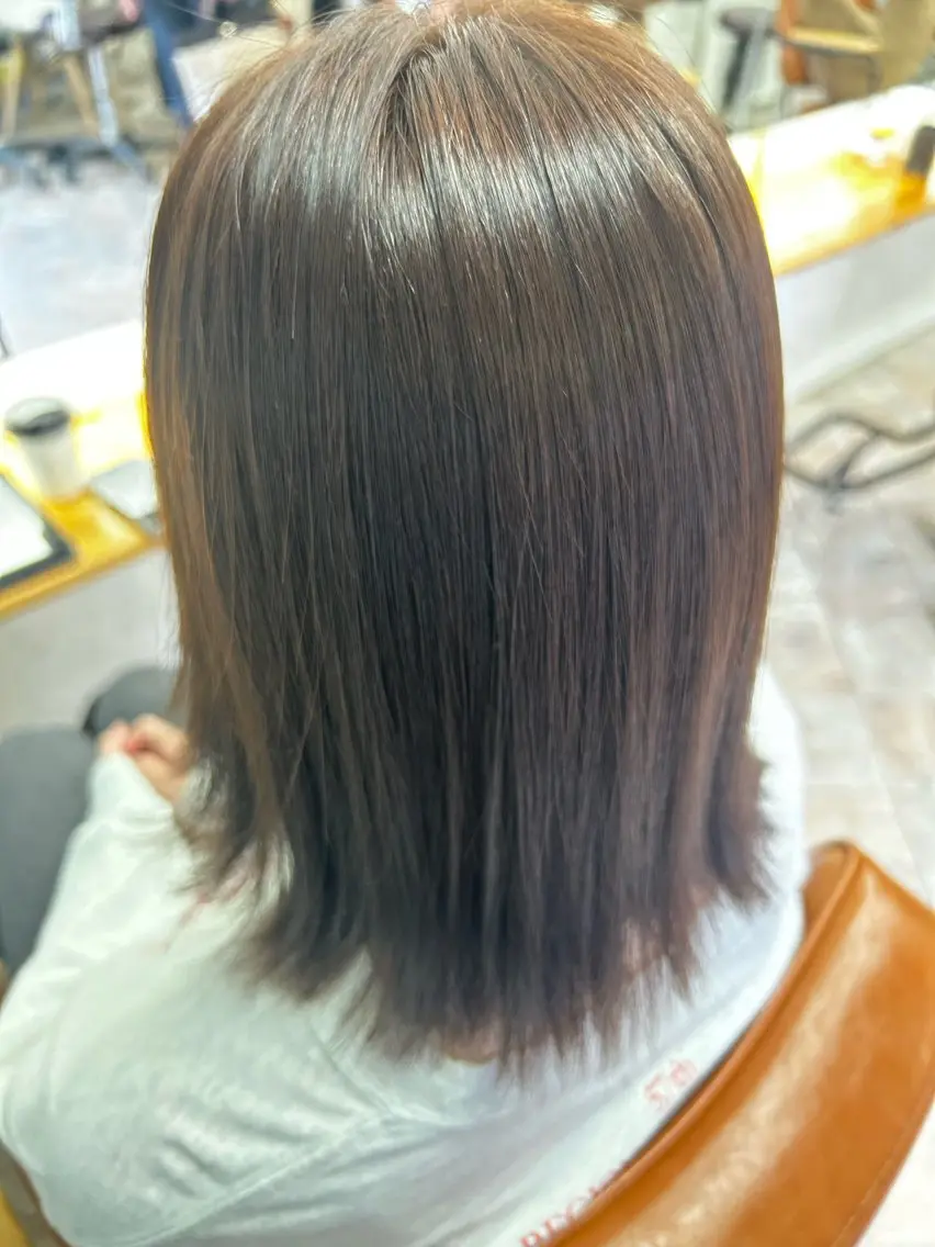 ミディアム チョコレートブラウン 永木 楓のヘアスタイル