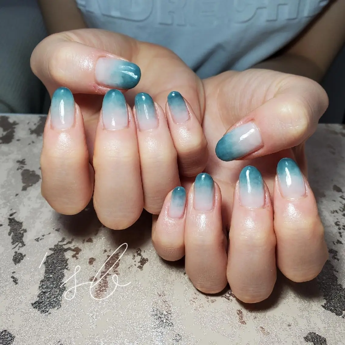 ネイル ハンドネイル フットネイル nailroom sb𓈒𓂂𓏸のネイルデザイン