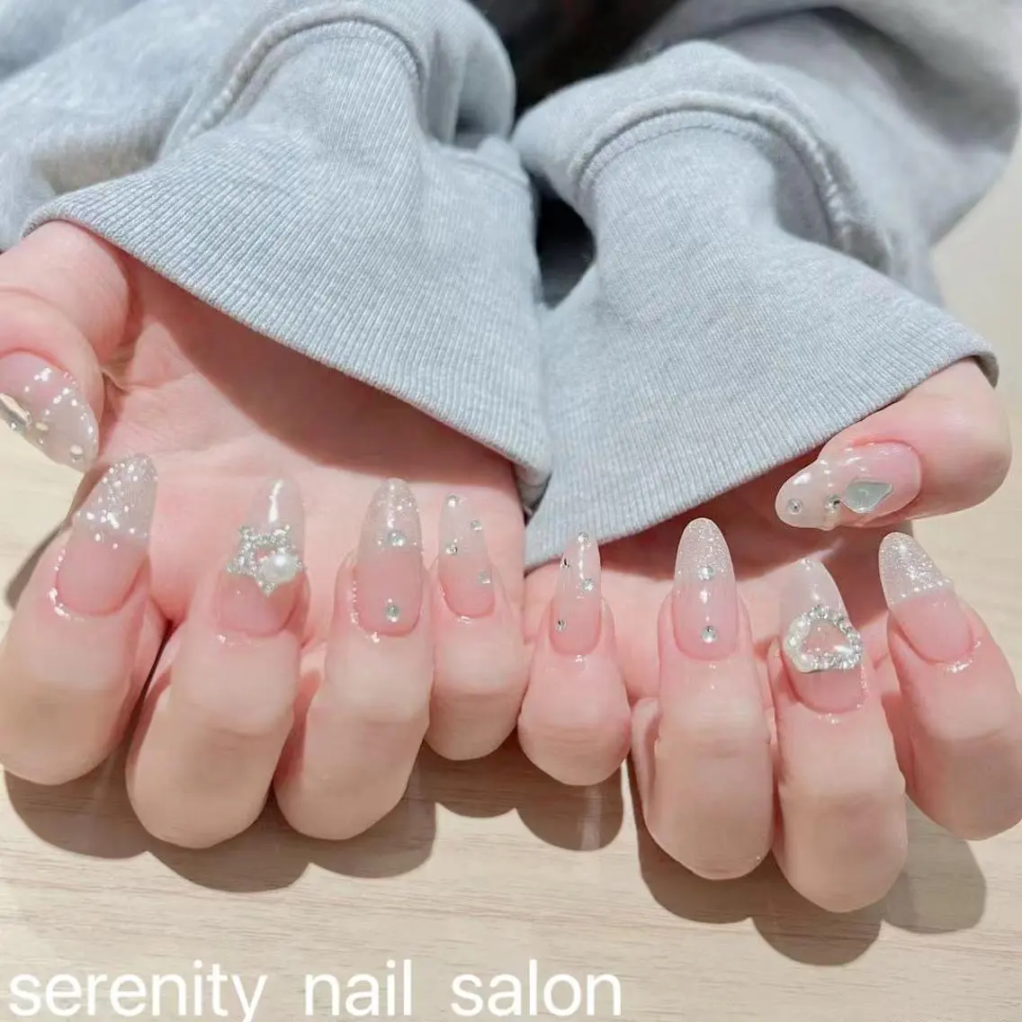 ネイル ハンドネイル ハンドケア ✨Serenity Nail salonのネイルデザイン