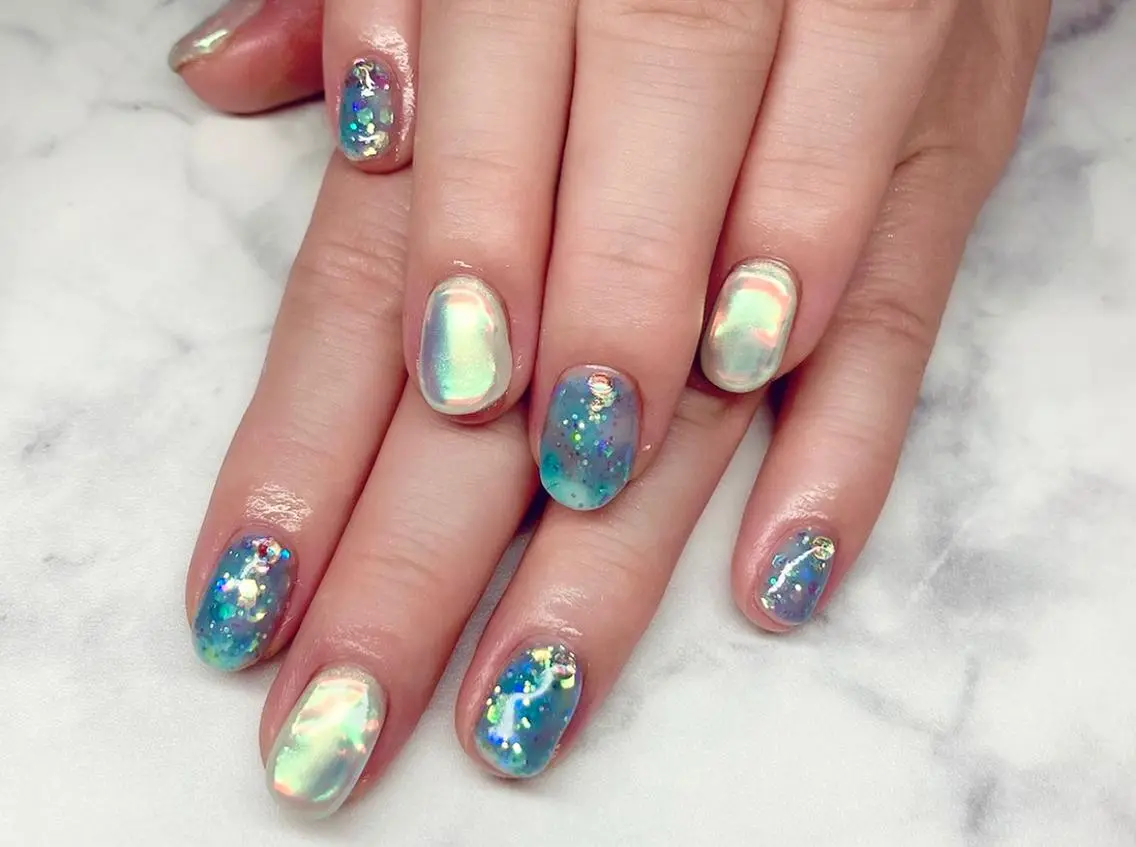 ネイル ジェルネイル 氷ネイル・うるうるネイル ミラーネイル パラジェル Nail&eye Belire 新宿のネイルデザイン