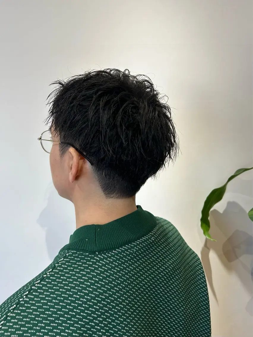 メンズ センターパート メンズ韓国風 マッシュ 刈り上げ ·.⟡ 福田 彩乃 エクステモデル募集中のヘアスタイル