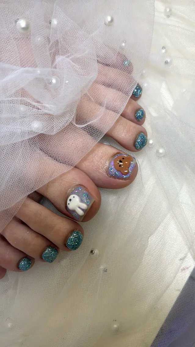 ネイル フラッシュネイル フラッシュマグ フットネイル フレンチネイル 韓国ネイル フットネイル SAKU nail 作島茜のネイルデザイン