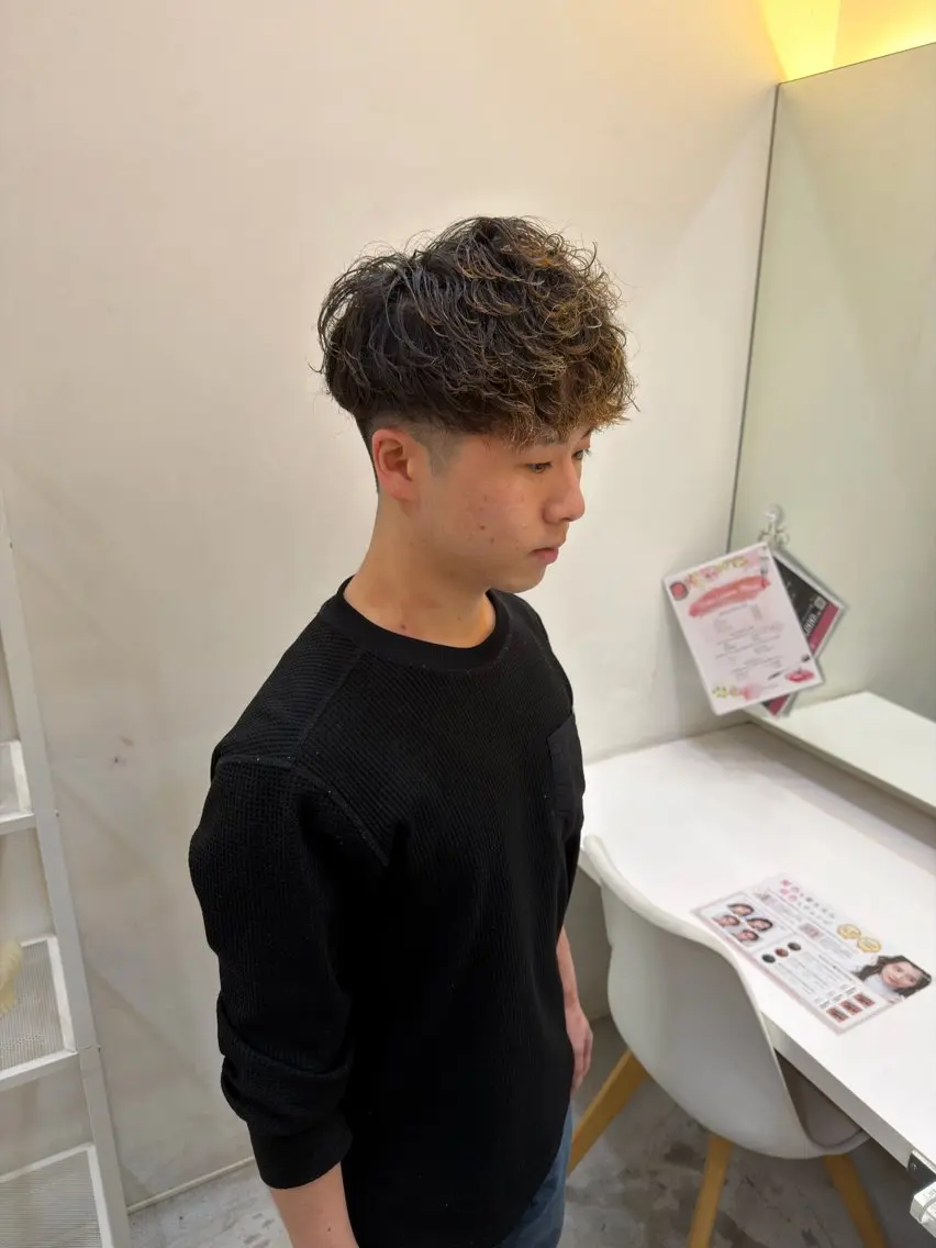パーマ メンズ カット パーマ TUM🔥フェード/ メンズパーマのヘアスタイル