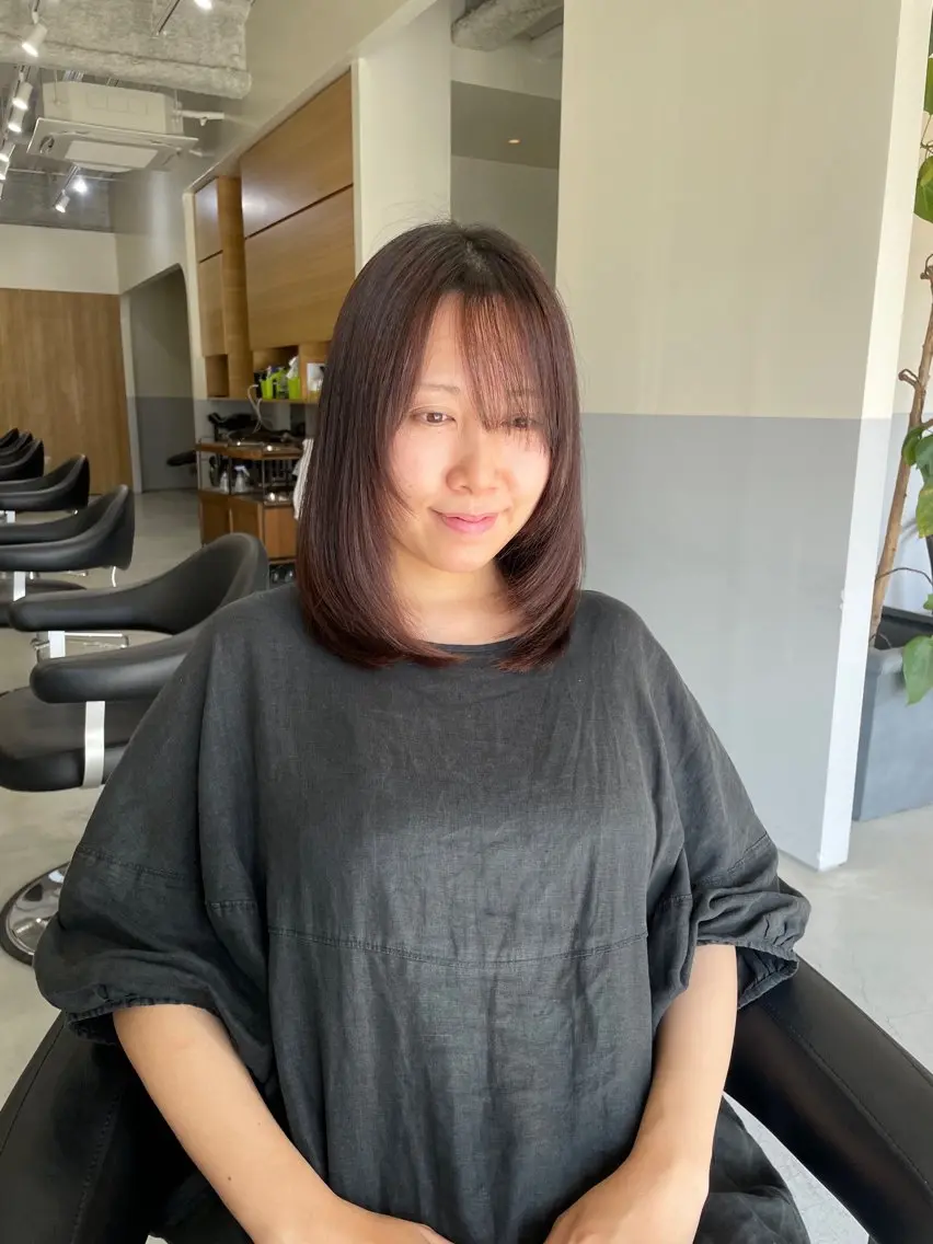 ミディアム レイヤーカット 小久保 里紗のヘアスタイル