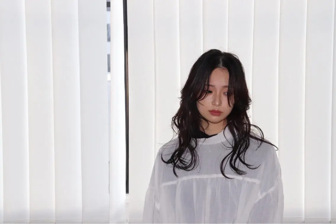 セミロング カラー ヘアアレンジ 似合わせレイヤー✄﻿ ヨシノ マサキのヘアスタイル