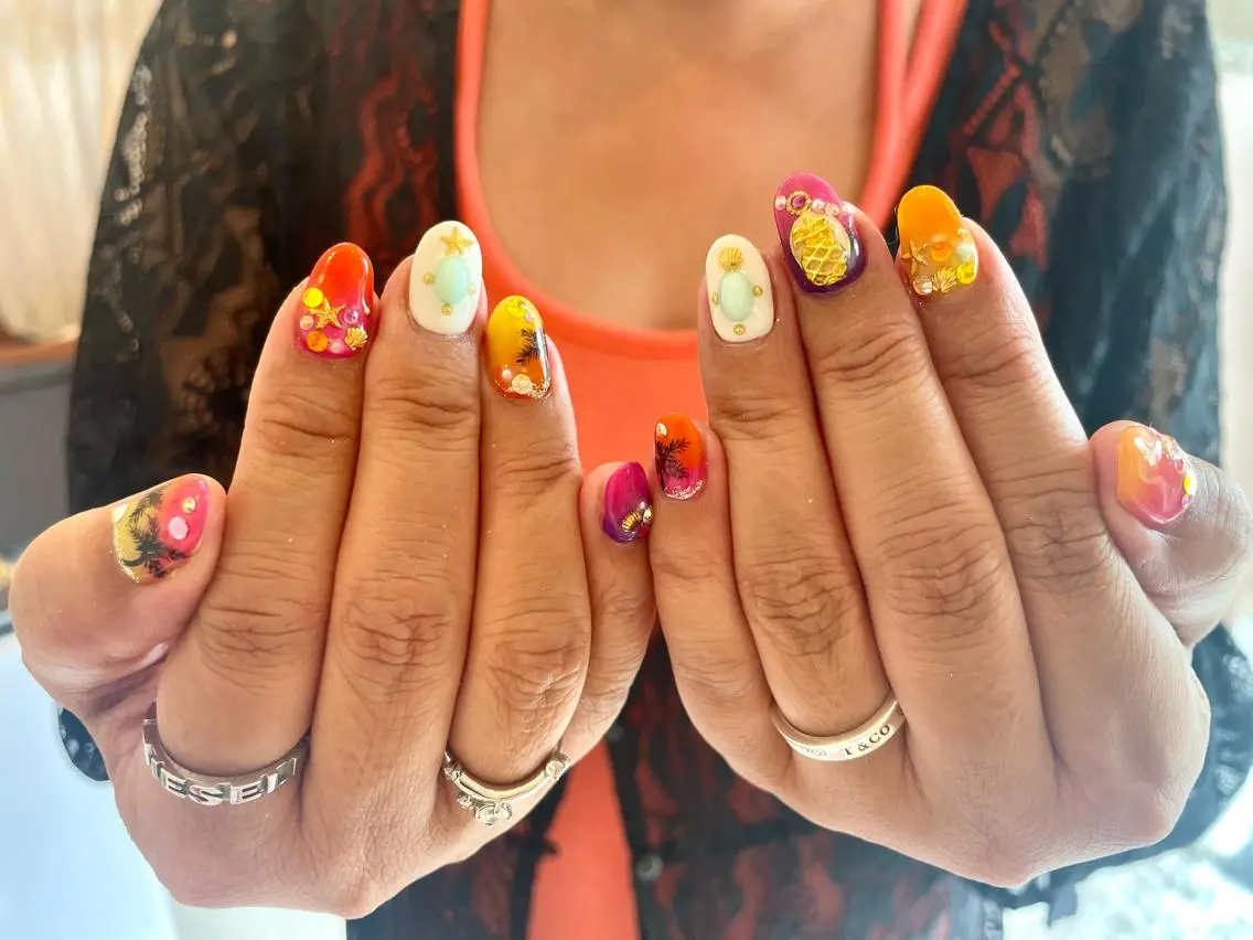ネイル ♡ビジュール♡ NAIL &まつ毛のマツエク・マツパデザイン