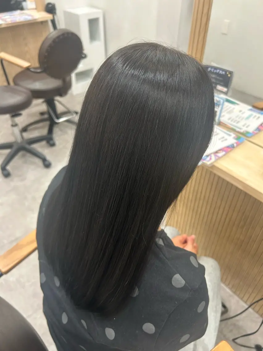 セミロング カラー ヘアカラー SHIAN なつきのヘアスタイル