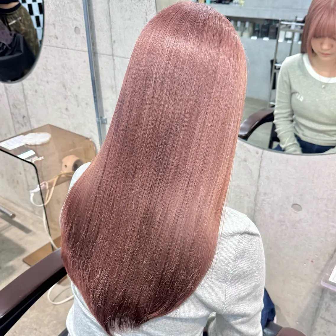 ミディアム カラー パーマ ヘアアレンジ メンズ キッズ メンズブリーチ ベージュカラー ブリーチ ピンクカラー ピンクベージュ ヘアカラー トリートメント 💖オタク美容師 ꒰ঌ♡モモ♡໒꒱のヘアスタイル