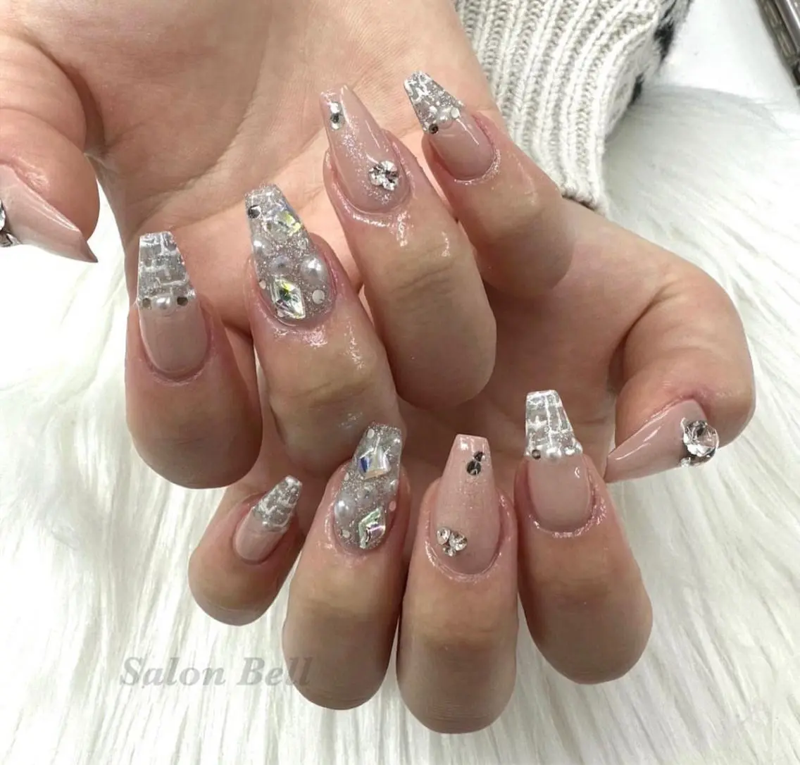 ネイル Bell 富田林店 SAYAKAのネイルデザイン