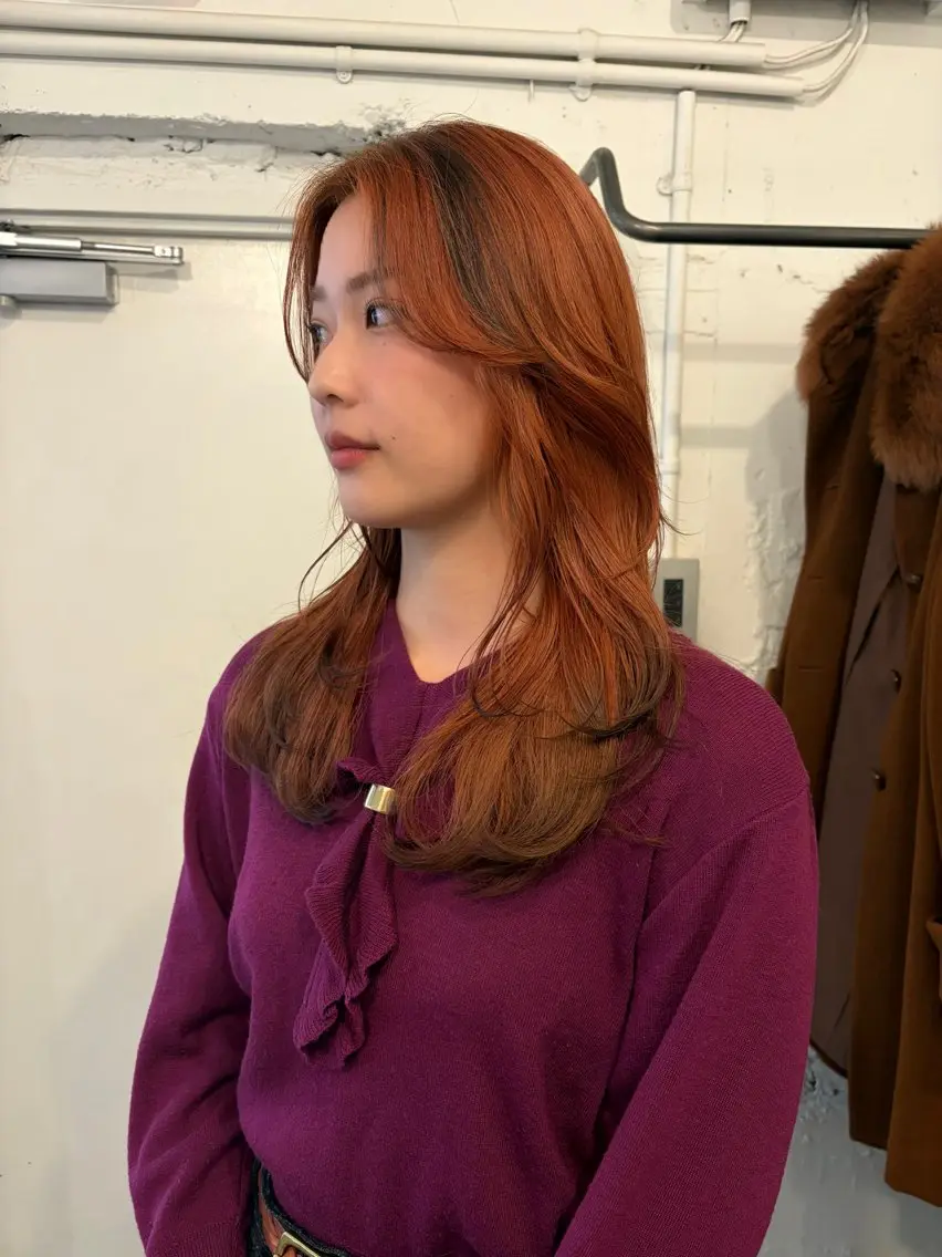 セミロング カラー ベージュカラー オレンジ オレンジベージュ レイヤーカット カット ヘアカラー トリートメント *UNU* RICOのヘアスタイル