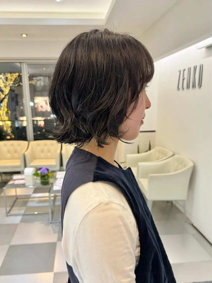 ミディアム パーマ ミディアムパーマ ボブ カット パーマ トリートメント デジタルパーマ 🌀ボブ　萩原　龍のヘアスタイル