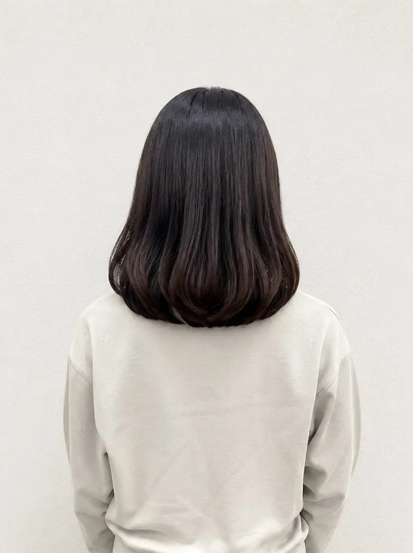 ミディアム カラー パーマ カット ヘアカラー トリートメント 縮毛矯正✨ストカール ✨髪質改善✨山下のヘアスタイル
