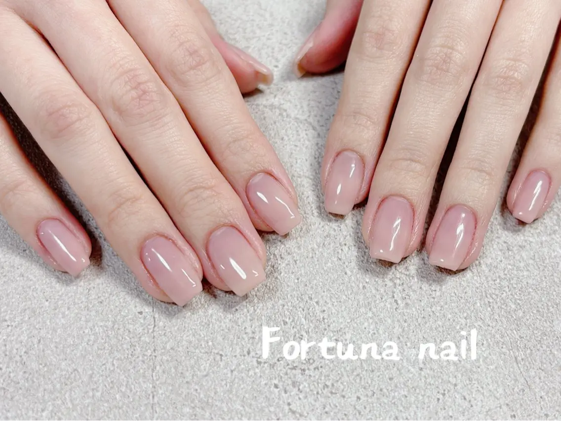 ネイル Nail •Head スパFortunaのネイルデザイン