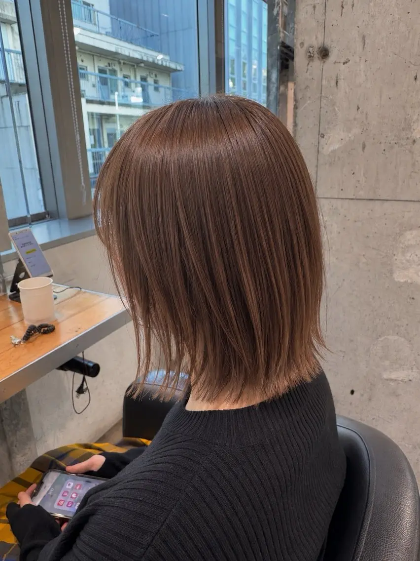 ミディアム カット ヘアカラー トリートメント ヘッドスパ ヘアセット 🩵オシャレイヤー／ ボブ／ショート🩵のヘアスタイル