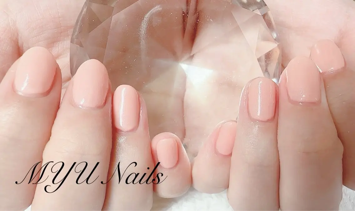 ネイル ジェルネイル 持ち込み ニュアンスネイル オフィスネイル ワンカラーネイル ハンドネイル ニュアンスネイル🌈 MYU Nailsのネイルデザイン