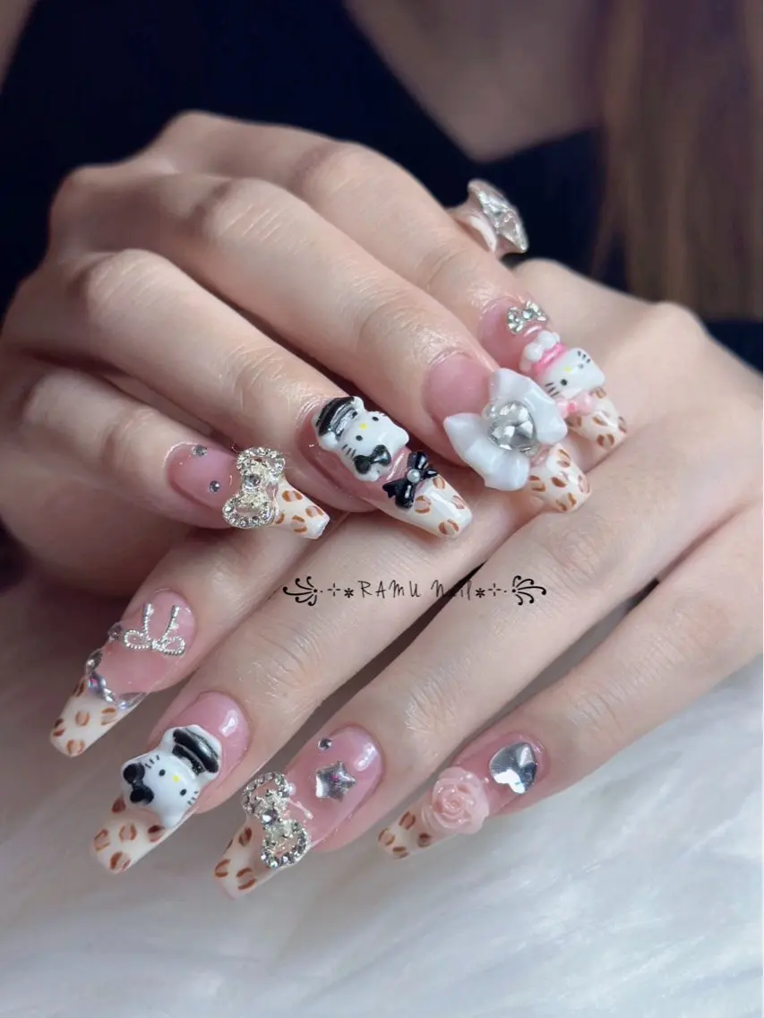 ネイル フレンチネイル 韓国ネイル シンプルネイル 冬ネイル ハンドネイル RAMU Nail 恵比寿店のネイルデザイン