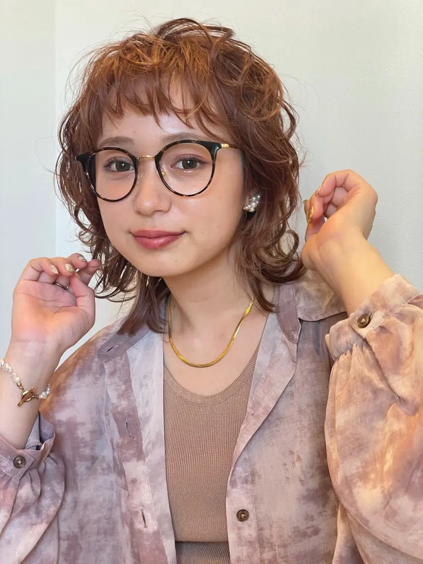 ミディアム カット ヘアカラー 新井 昌幸のヘアスタイル
