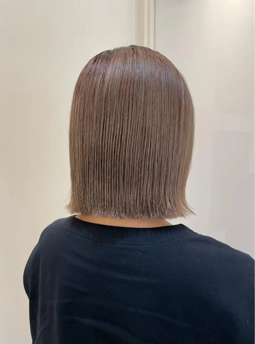 透明感を出したい方に✨ブリーチなしダブルカラー＋トリートメントの写真