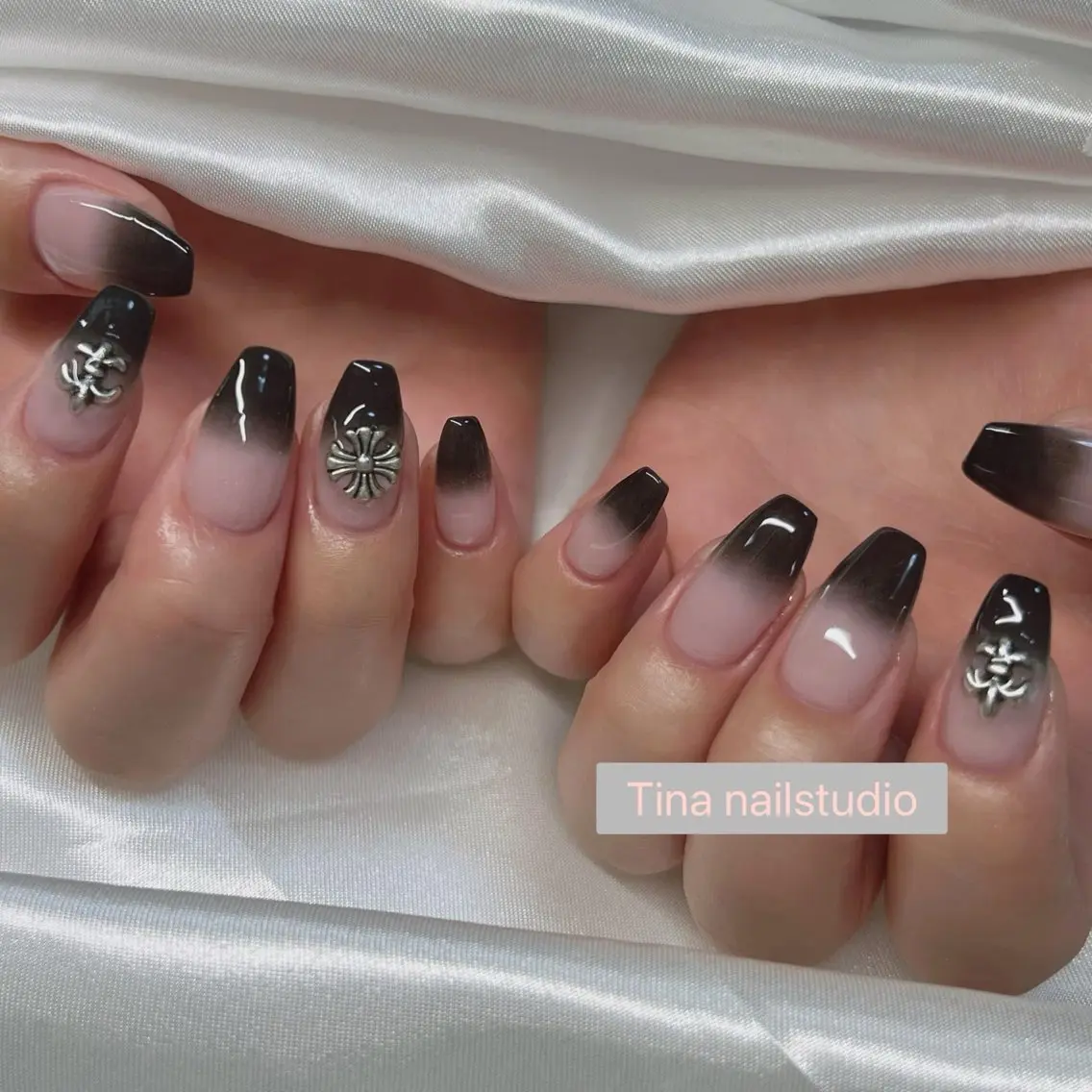ネイル Tina Nailstudioのネイルデザイン