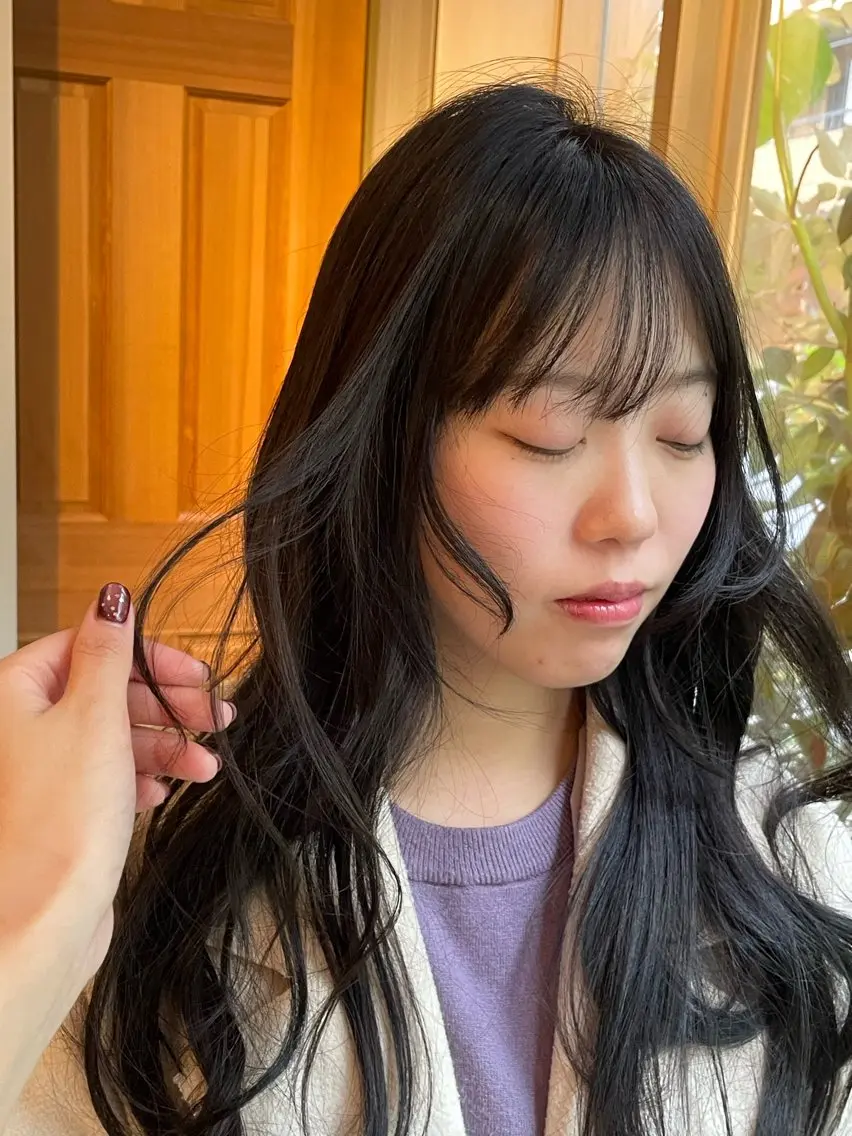 カラー グレージュ オリーブグレージュ オリーブグレー 兼西 菜摘のヘアスタイル