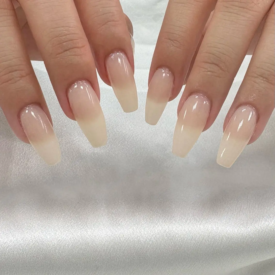 ネイル ハンドネイル Bianca 🌟 yanagihasiのネイルデザイン