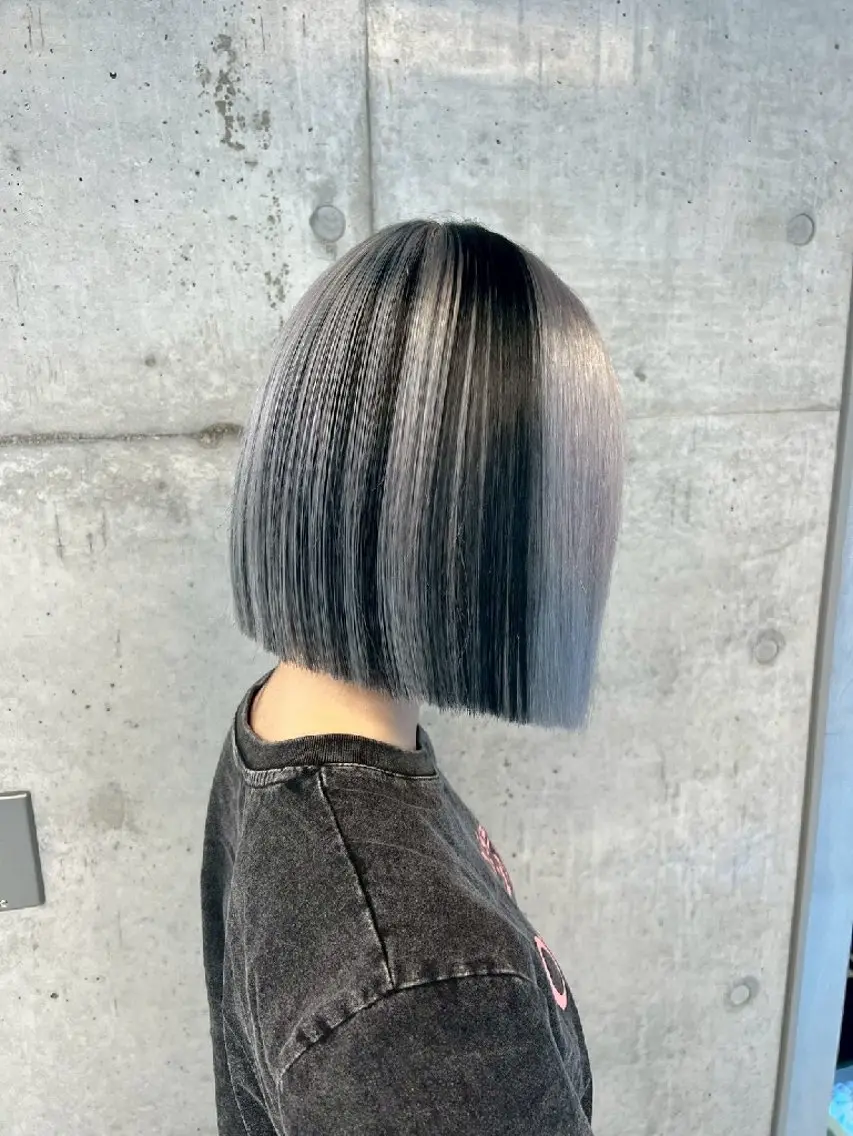 カラー ミディアム 地雷系🎀ハイトーン 💙荒川結星のヘアスタイル