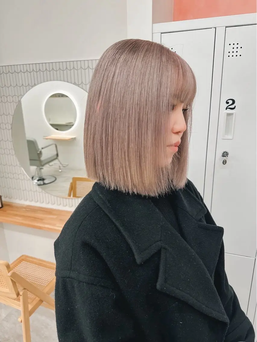 ミディアム カラー ベージュカラー ミルクティーベージュ カット ヘアカラー トリートメント 村田 灯のヘアスタイル