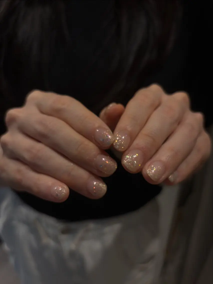 ネイル グラデーション ラメ(グリッター) ラメグラデーション filonnail akaneのネイルデザイン