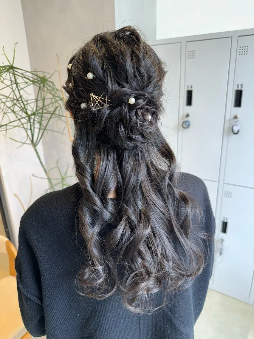 ロング ヘアアレンジ カット ヘアセット 透明感カラー✨艶髪 制作🌱山根あゆみのヘアスタイル