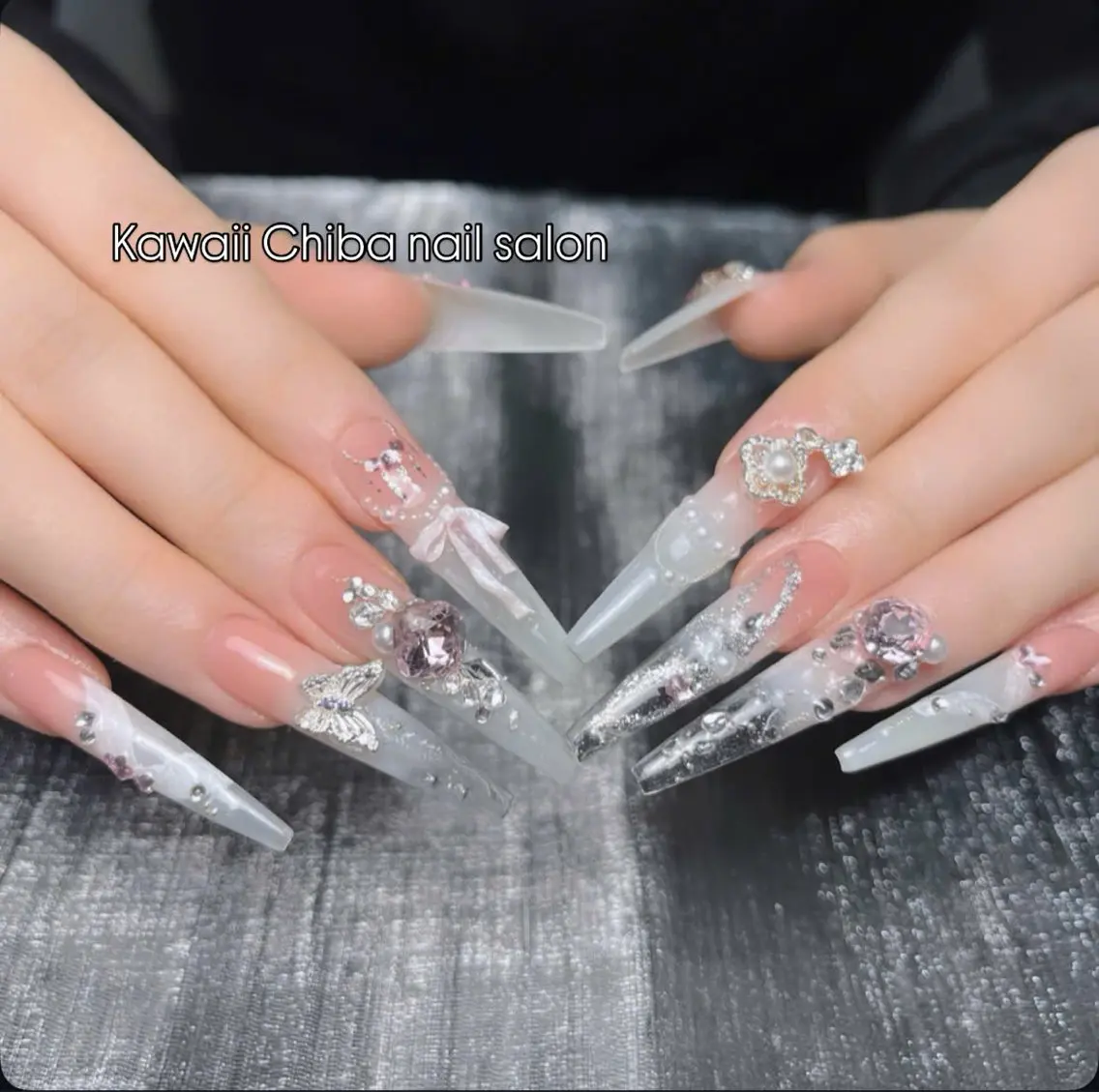 ネイル ボルドー チークネイル 成人式 フレンチネイル キラキラネイル Kawaii _Nailのネイルデザイン