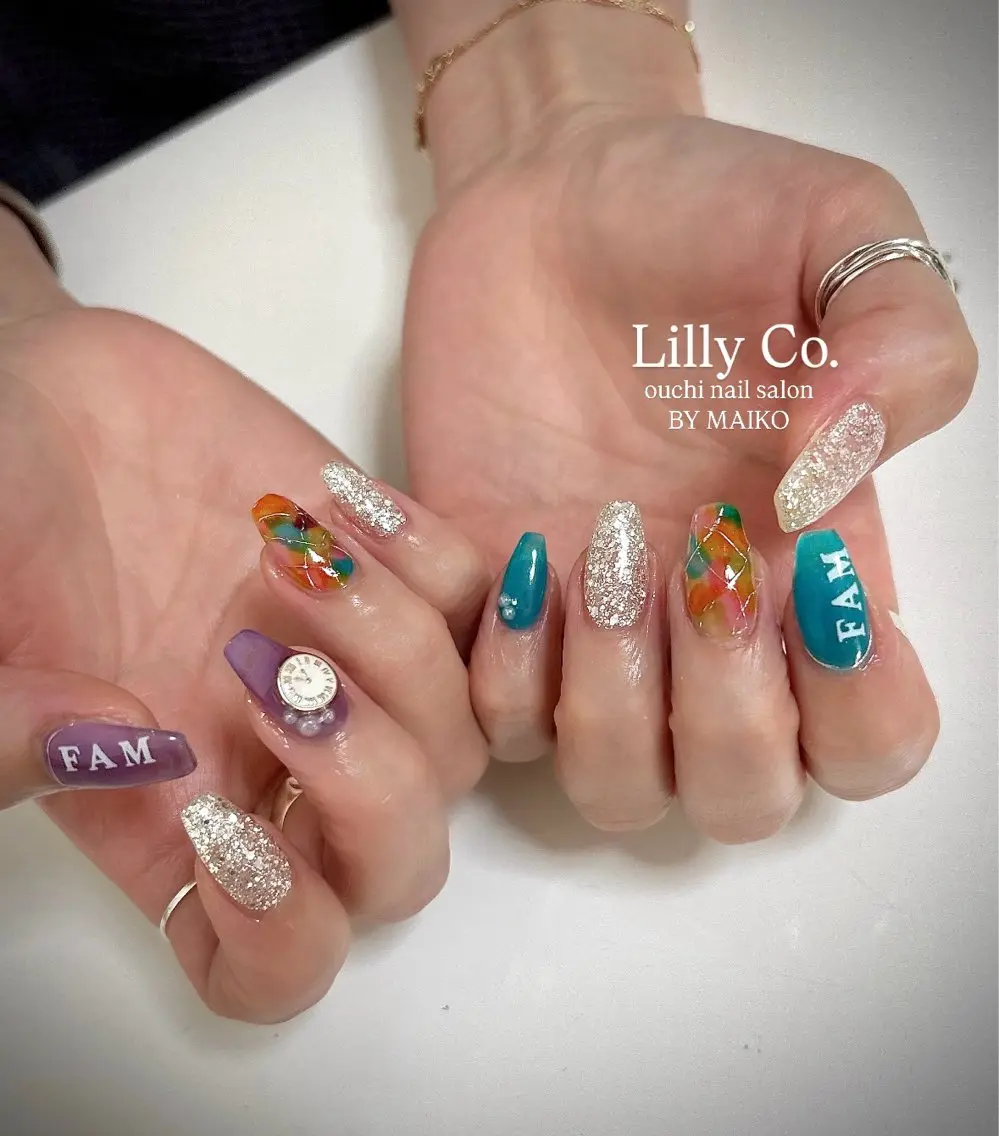 ネイル ハンドネイル ハンドケア Lilly Co.のネイルデザイン