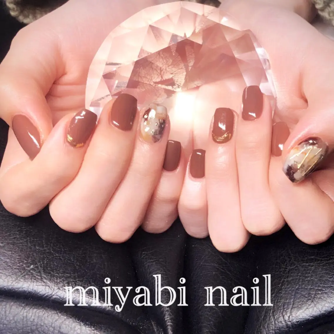 ネイル アートネイル ブラウン ジェルネイル ミラーネイル 持ち込み ハンドネイル miyabi nail 桂川駅近くのネイルデザイン