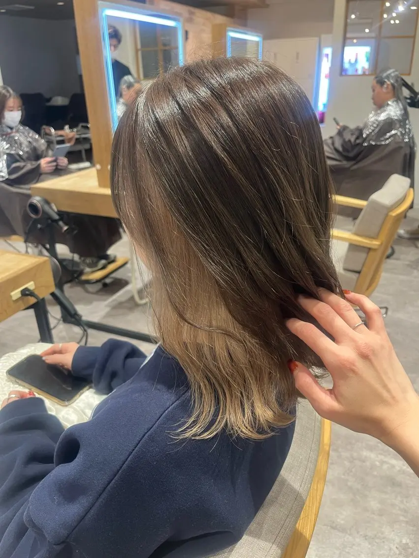 【ハイトーンカラー✨】ケアブリーチ(リタッチOK)＋フルカラー＋ハホニコトリートメント🦋インナーカラーも🙆‍♀️の写真