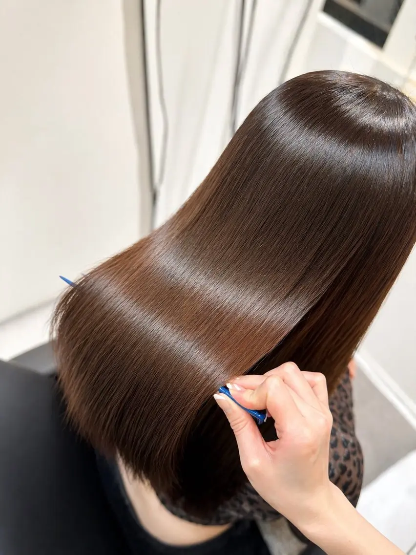 ロング 縮毛矯正 トリートメント Emuest心斎橋 SAKIのヘアスタイル