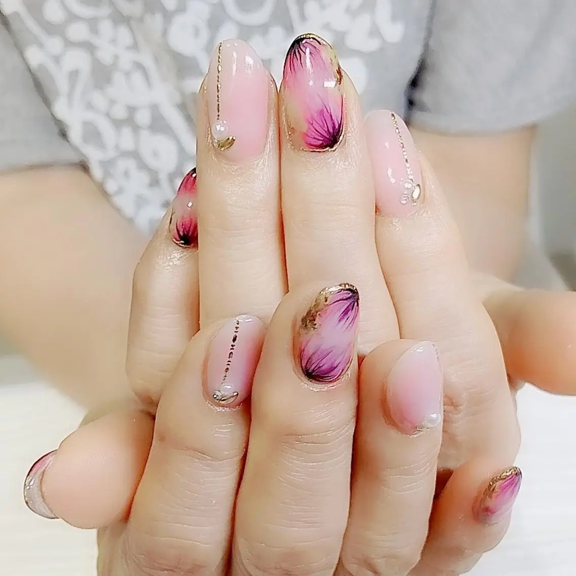 ネイル アートネイル フラワーネイル infinity skyのネイルデザイン