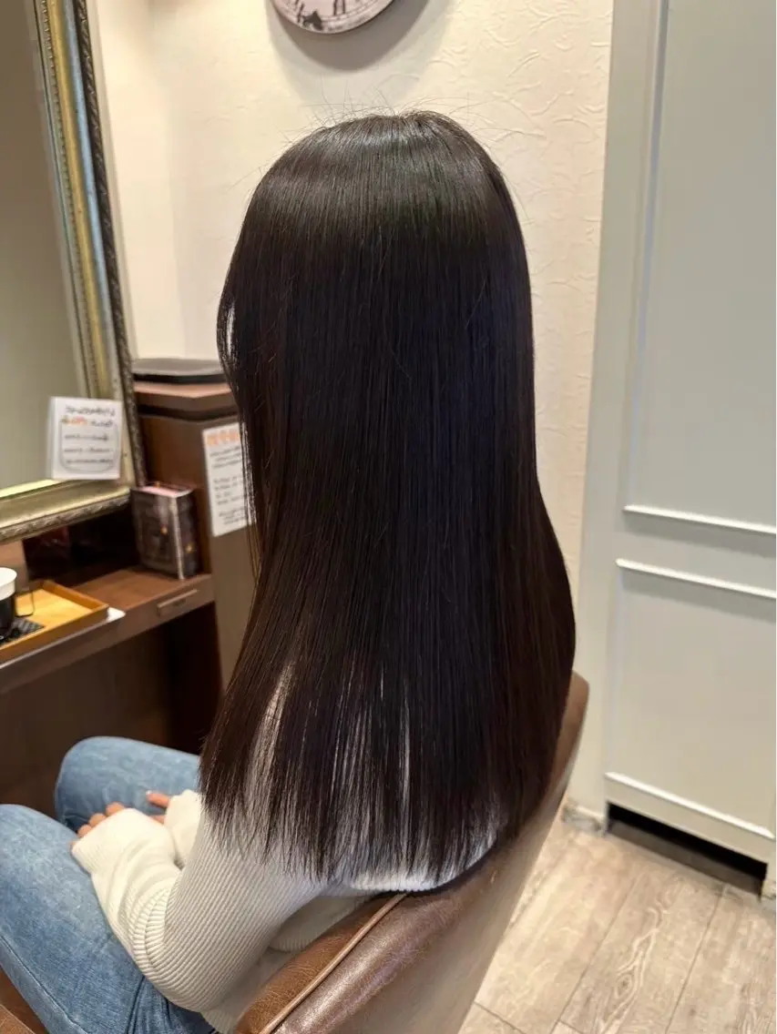 セミロング 縮毛矯正 🫧ナチュラル矯正 /カラー🫧あやりのヘアスタイル