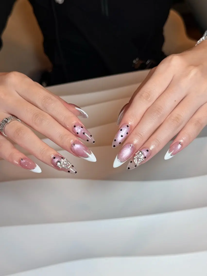 ネイル ハンドネイル The 1989 Nail Salonのネイルデザイン