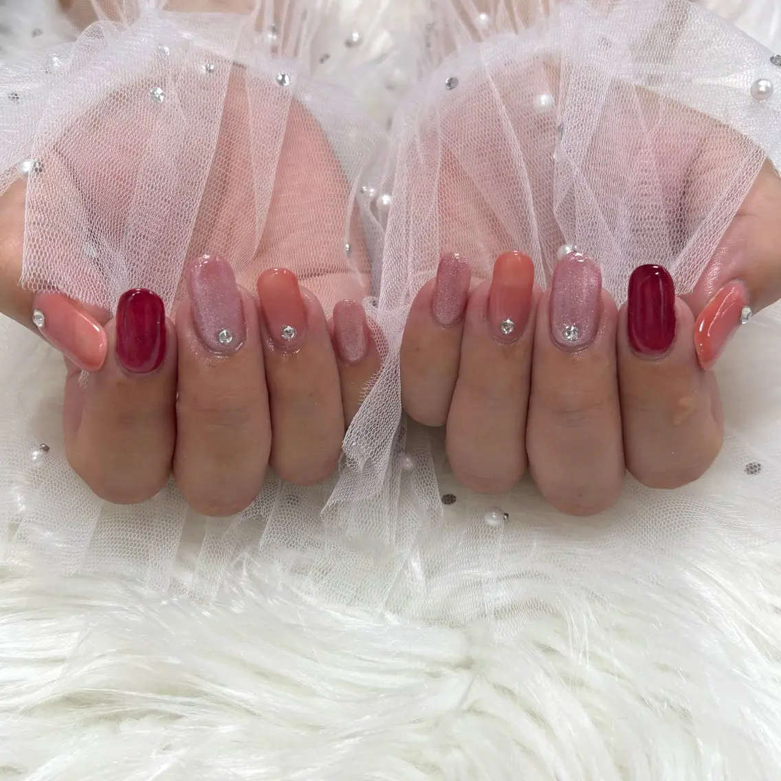ネイル マグネットネイル ストーンネイル ハンドネイル SHINE nail salonのネイルデザイン