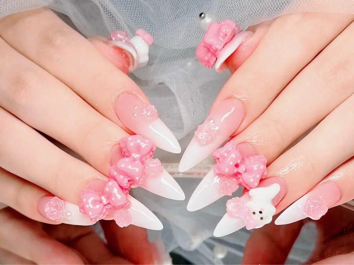 ネイル アートネイル 長さ出し グラデーション マグネットネイル 持ち込み Mi nailsのネイルデザイン